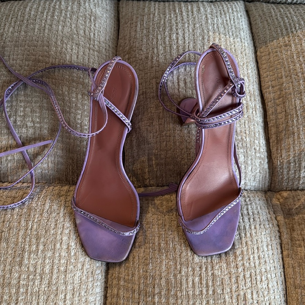 Amina Muaddi heels perfect for summer! Fits size 8.5/9